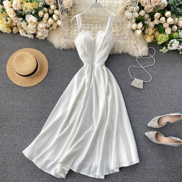 summer v-neck halter retro solid color waist slimming big swing long dress, Black;gray
summer v-neck halter retro solid color waist slimming big swing long dress, Black;gray