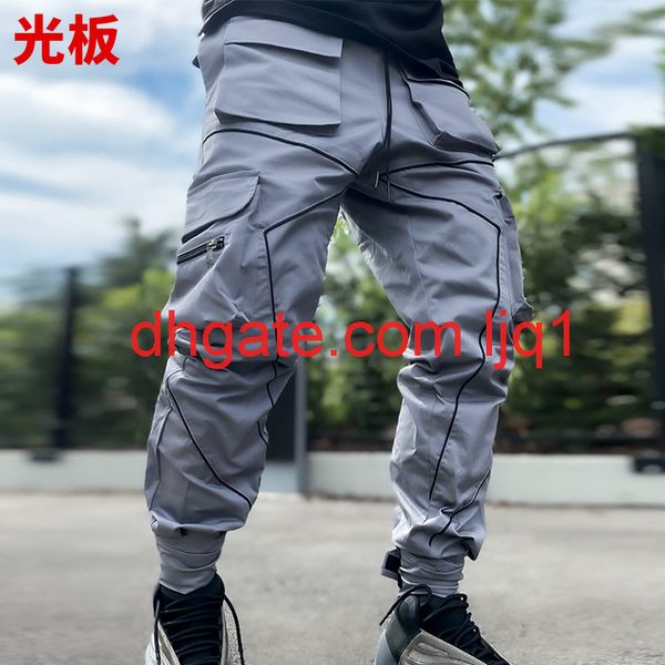 straight autumn casual pants men's trendy multi bag overalls loose large toe band velcro sports pants, Black
straight autumn casual pants men's trendy multi bag overalls loose large toe band velcro sports pants, Black