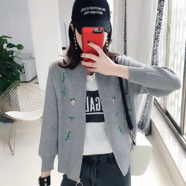 and standard autumn woman tide winter baseball cardigan loose wool sweater vtyz, White;black 
and standard autumn woman tide winter baseball cardigan loose wool sweater vtyz, White;black