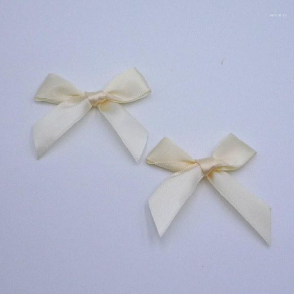 40pcs/lot 7cm chiffon flower fabric flowers for headband diy hair accessories lsfb0821
40pcs/lot 7cm chiffon flower fabric flowers for headband diy hair accessories lsfb0821