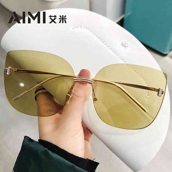 sunglasses 2021 fashion trend avant-garde simple frameless large frame high definition lenses anti ultraviolet for women, White;black
sunglasses 2021 fashion trend avant-garde simple frameless large frame high definition lenses anti ultraviolet for women, White;black