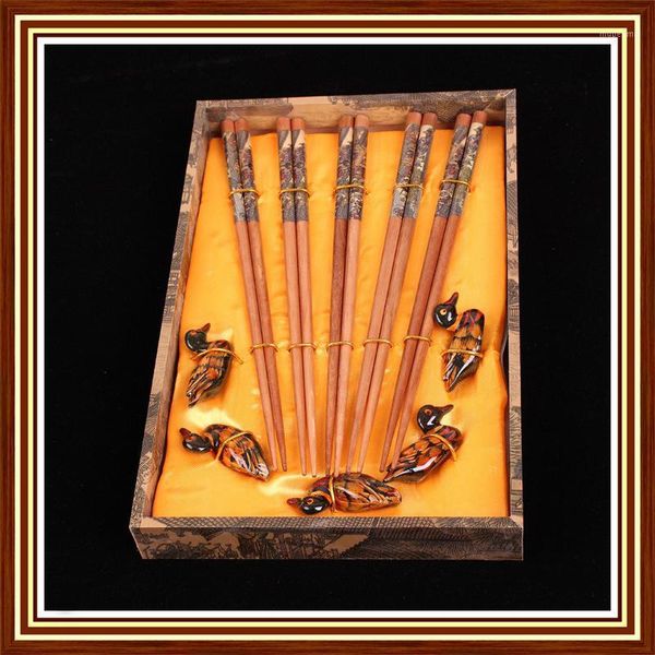 chopsticks wholesale-business gifts characteristic chinese chopsticks5 pairs with duck stamp holder beautifullyhashi chopstick packaged1
chopsticks wholesale-business gifts characteristic chinese chopsticks5 pairs with duck stamp holder beautifullyhashi chopstick packaged1