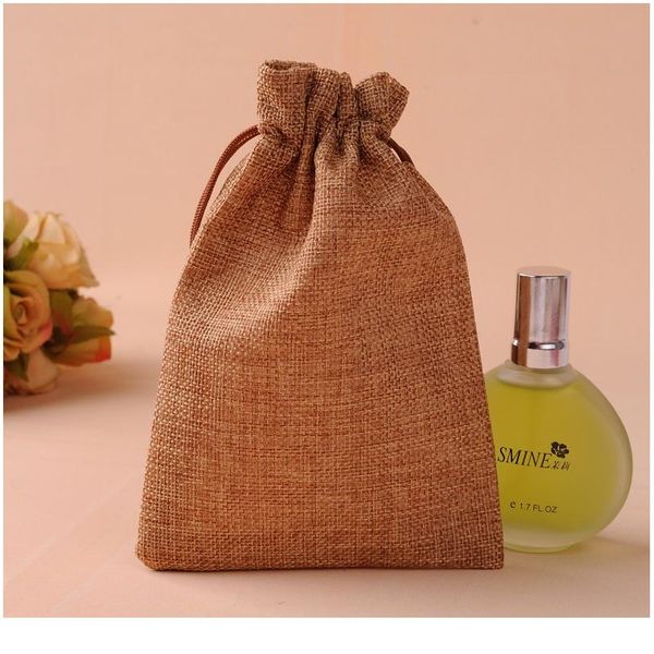 50pcs/lot coffee color 15x20cm drawstring burlap bags gift pouch for perfume jewelry packaging can be cus sqcnno
50pcs/lot coffee color 15x20cm drawstring burlap bags gift pouch for perfume jewelry packaging can be cus sqcnno