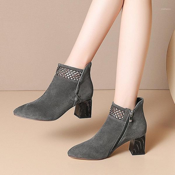 2021 female shoes woman suede leather ladies boots rystal thick high heels ankle boots concise party working ankle1, Black
2021 female shoes woman suede leather ladies boots rystal thick high heels ankle boots concise party working ankle1, Black
