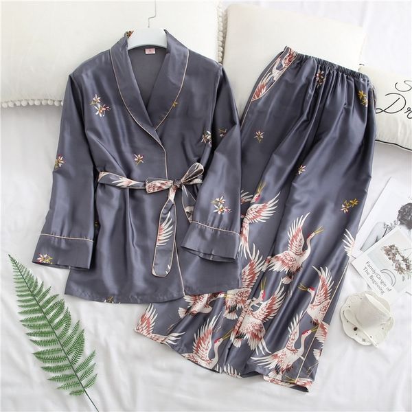 women pajamas sets satin nightwear robe pijamas women silk ladies pyjamas long sleeve sleepwear autumn nightwear femme 201027, Black;red
women pajamas sets satin nightwear robe pijamas women silk ladies pyjamas long sleeve sleepwear autumn nightwear femme 201027, Black;red