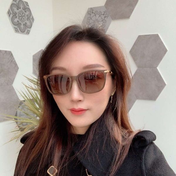 wood any suitable type for polarized face sunglass, black walnut, ebony, White;black
wood any suitable type for polarized face sunglass, black walnut, ebony, White;black