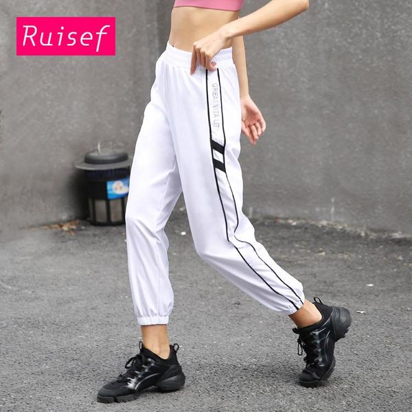 yoga outfits casual sports pants women loose-fitting feet slimming fitness fall/winter running, White;red
yoga outfits casual sports pants women loose-fitting feet slimming fitness fall/winter running, White;red