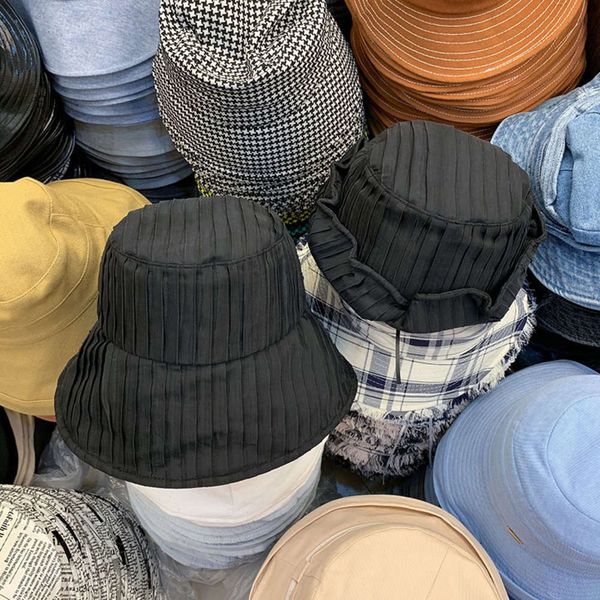 black pleated fisherman's korean women's temperament versatile casual decoration outdoor sunshade hat summer new, Blue;gray
black pleated fisherman's korean women's temperament versatile casual decoration outdoor sunshade hat summer new, Blue;gray
