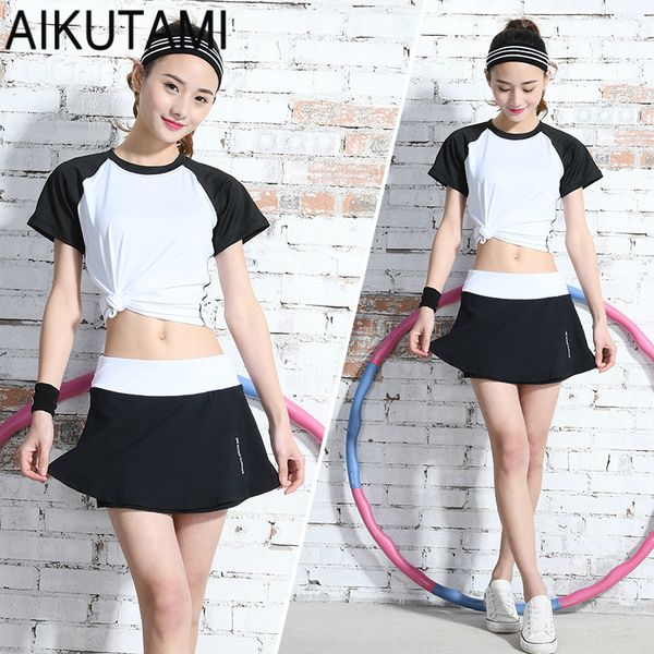 two-piece womens tennis skorts suit shirt+skorts ladies quick-drying breathable running gym fitness badminton yoga sets tanneis t200424, Gray
two-piece womens tennis skorts suit shirt+skorts ladies quick-drying breathable running gym fitness badminton yoga sets tanneis t200424, Gray
