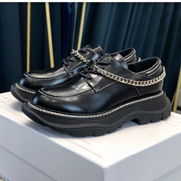 2020 global style thick-soled martin boots with trousers, capable and calm, the upper is made of open-edge beads and non-oxidized hardwa, Black;white
2020 global style thick-soled martin boots with trousers, capable and calm, the upper is made of open-edge beads and non-oxidized hardwa, Black;white