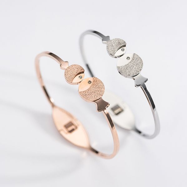 yun ruo 2020 new arrival little kiss fish bangle rose gold color women girlfriend birthday gift titanium steel jewelry not fade, Black
yun ruo 2020 new arrival little kiss fish bangle rose gold color women girlfriend birthday gift titanium steel jewelry not fade, Black