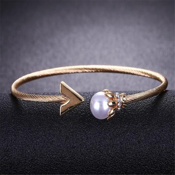 tennis european and american imitation pearl arrow bracelet charm female gold open fashion women's party jewelry, Golden;silver
tennis european and american imitation pearl arrow bracelet charm female gold open fashion women's party jewelry, Golden;silver