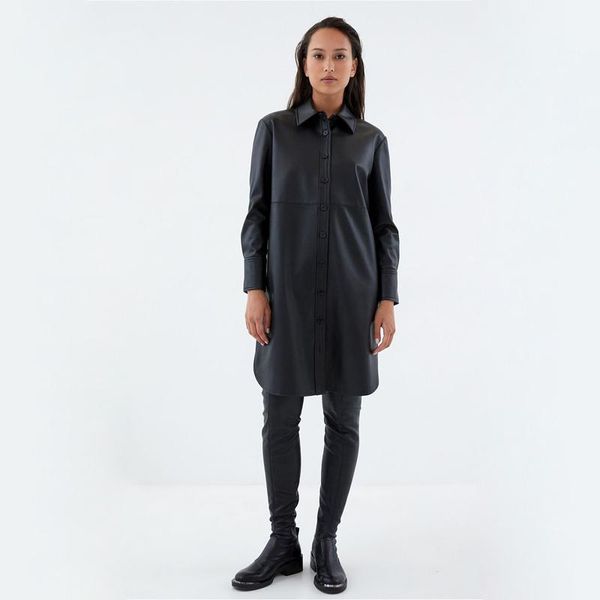 casual dresses turn down collar pu leather office ladies basic solid long-sleeves single breasted loose straight 2021, Black;gray
casual dresses turn down collar pu leather office ladies basic solid long-sleeves single breasted loose straight 2021, Black;gray