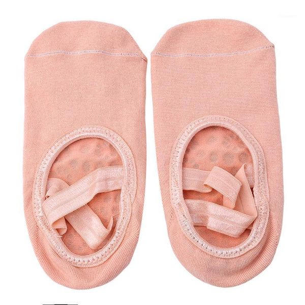sports socks round toe yoga for women anti-slippery bandage breathable pilates ballet dance casual backless fitness1, Black
sports socks round toe yoga for women anti-slippery bandage breathable pilates ballet dance casual backless fitness1, Black