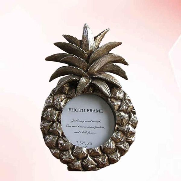 resin p frame vintage p holder pineapple shaped frame deskdecoration silver (3 inches)
resin p frame vintage p holder pineapple shaped frame deskdecoration silver (3 inches)