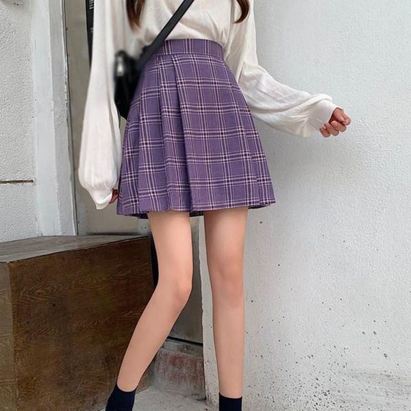women skirts summer fashion vintage college style plaid slim skirt thin wild short pleated casual skirt, Black
women skirts summer fashion vintage college style plaid slim skirt thin wild short pleated casual skirt, Black