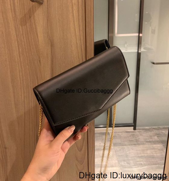 women handbag genuine leather 2020 crocodile pattern chain strap shoulder lady's small clutch crossbody bags
women handbag genuine leather 2020 crocodile pattern chain strap shoulder lady's small clutch crossbody bags