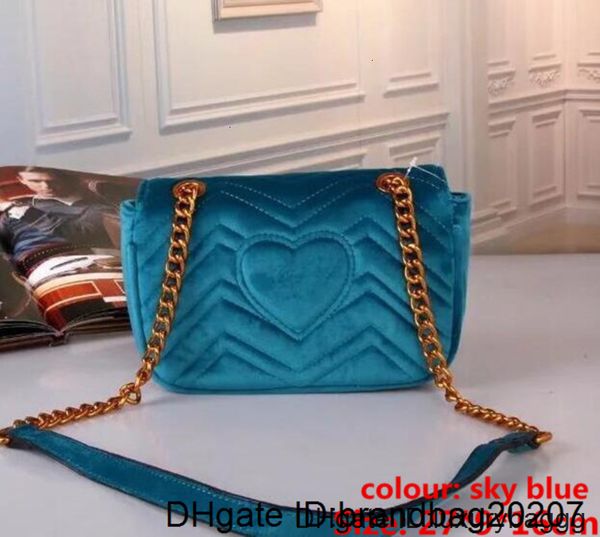 дизайнерские женские моды crossbody messenger цепь цепь цепи бархата бархатные кошельки дамы высокая емкость сумочка
дизайнерские женские моды crossbody messenger цепь цепь цепи бархата бархатные кошельки дамы высокая емкость сумочка