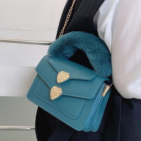 shoulder bags elegant female plush tote bag 2021 fashion pu leather women's designer handbag chain messenger
shoulder bags elegant female plush tote bag 2021 fashion pu leather women's designer handbag chain messenger