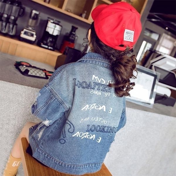 baby girls denim jacket children's jean caot for girls spring letter print cotton teenager kids outerwear for 4-13t y1041 y200901, Blue;gray
baby girls denim jacket children's jean caot for girls spring letter print cotton teenager kids outerwear for 4-13t y1041 y200901, Blue;gray