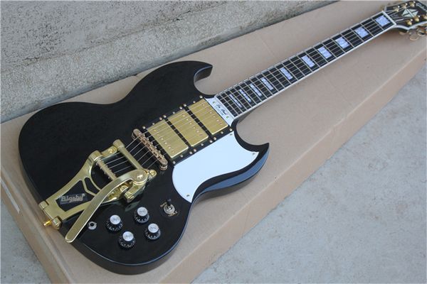 flyongsg custom large rocker electric guitar black body three piece pickup gold accessories white protection
flyongsg custom large rocker electric guitar black body three piece pickup gold accessories white protection