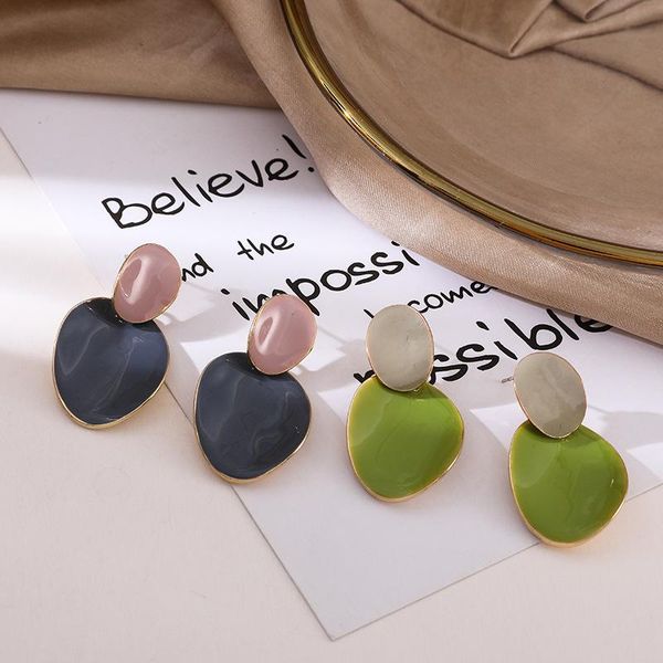 korean small fresh contrast color simple irregular shape earrings fashion temperament stud earrings, Golden;silver
korean small fresh contrast color simple irregular shape earrings fashion temperament stud earrings, Golden;silver