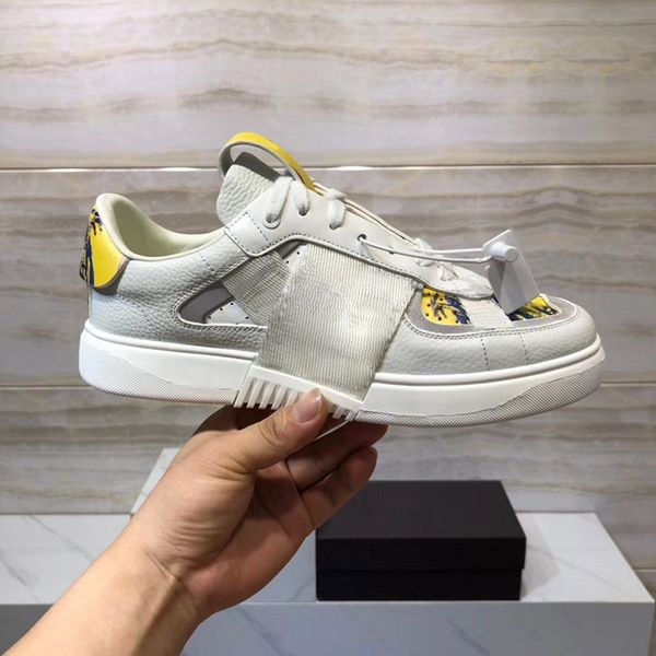fashion women shoes brand vl7n sneakers new arrive casual shoes size 35-41 model jd01, Black
fashion women shoes brand vl7n sneakers new arrive casual shoes size 35-41 model jd01, Black