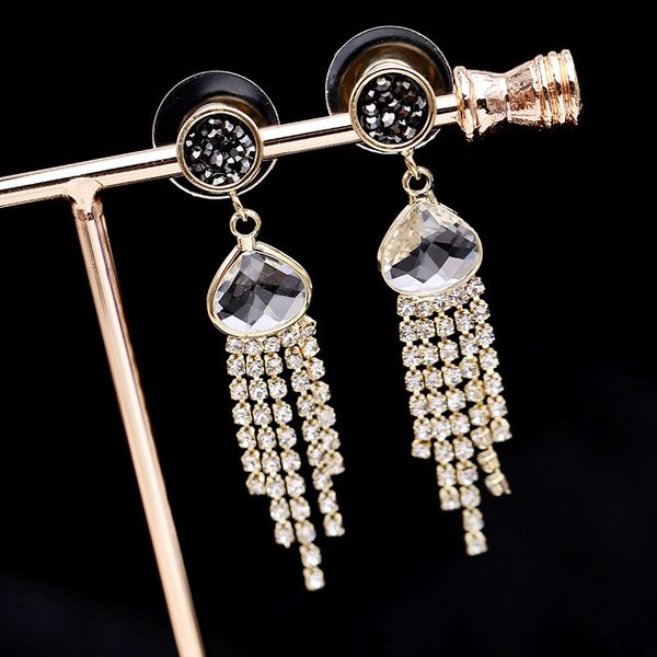 new simple and versatile temperament net red rhinestone earrings personality long roof earrings women, Silver
new simple and versatile temperament net red rhinestone earrings personality long roof earrings women, Silver