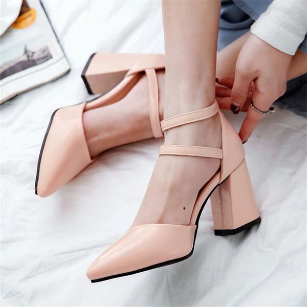 comfort gladiator sandals women casual 2020 summer classic girls sandals elegant pointed toe pink nude party office shoes female1, Black
comfort gladiator sandals women casual 2020 summer classic girls sandals elegant pointed toe pink nude party office shoes female1, Black