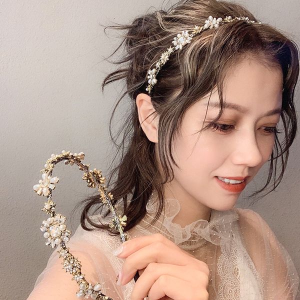 south korea east gate hairband simple diamond flower net red pressed hair headband commuting personality sweet headdress girl
south korea east gate hairband simple diamond flower net red pressed hair headband commuting personality sweet headdress girl