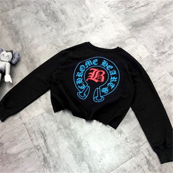 20 women's crotchen autumn fashion cross embroidered leather label long sleeve short sweater, Black
20 women's crotchen autumn fashion cross embroidered leather label long sleeve short sweater, Black