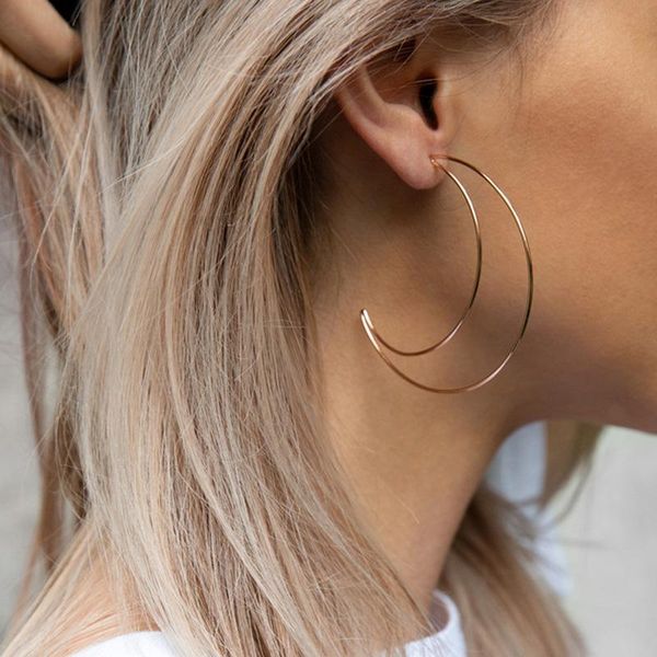 hollow moon earring for women simple moon gold classic color stud earrings jewelry boucle d'oreille christmas gift earrings, Golden;silver
hollow moon earring for women simple moon gold classic color stud earrings jewelry boucle d'oreille christmas gift earrings, Golden;silver