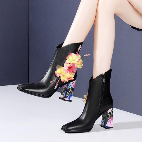 boots brand genuine cow leather shoes woman ankle autumn winter warm high heels zipper black red dress short boot1
boots brand genuine cow leather shoes woman ankle autumn winter warm high heels zipper black red dress short boot1