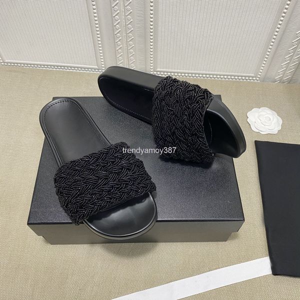 sandals pearl slippers women wear leather sandals, flat bottomed beaded one-way wind in summer, Black
sandals pearl slippers women wear leather sandals, flat bottomed beaded one-way wind in summer, Black
