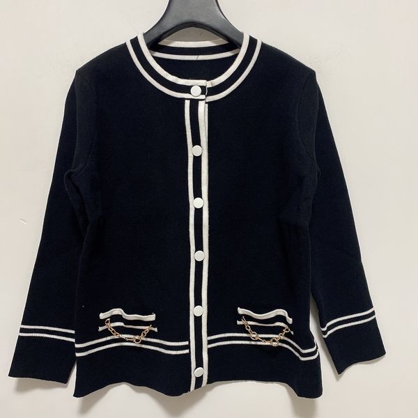 1229 2021 autumn crew neck long sleeve animal pullover pink black white red dl, White;black
1229 2021 autumn crew neck long sleeve animal pullover pink black white red dl, White;black