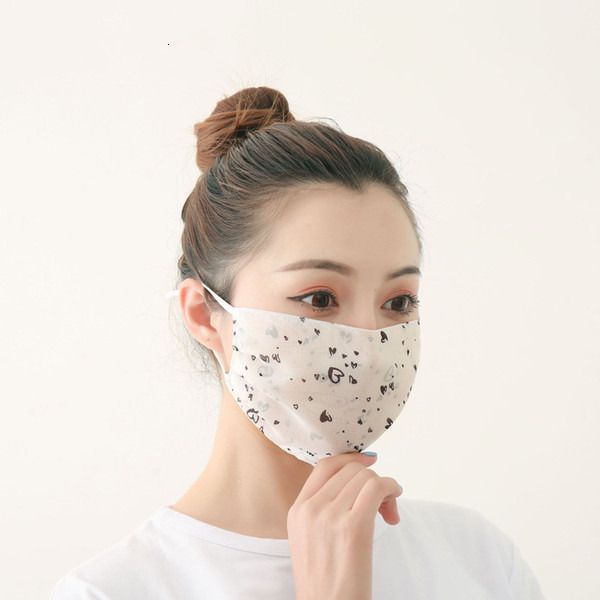face soft outdoor mask comfortable sunshade chiffon breathable mask dustproof cycling cloth mask
face soft outdoor mask comfortable sunshade chiffon breathable mask dustproof cycling cloth mask