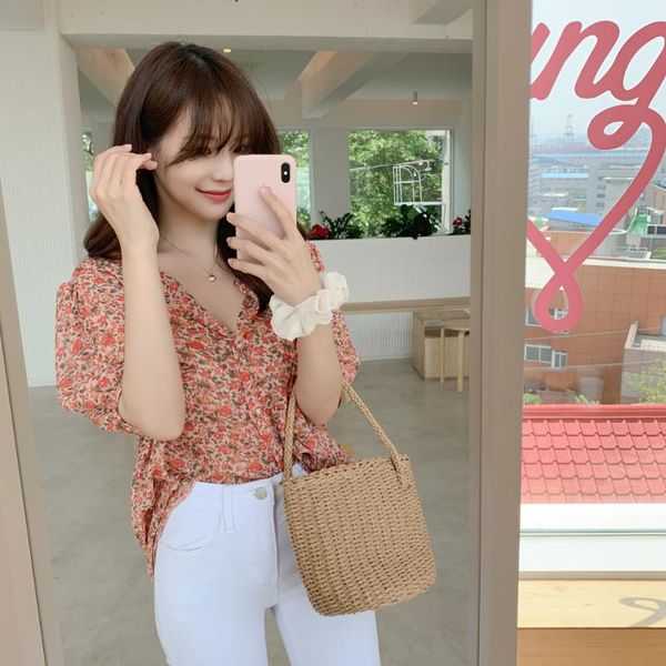 floral print v neck shirt new summer femme casual vintage women blouses short sleeve chiffon girls blouse women femme blusas, White
floral print v neck shirt new summer femme casual vintage women blouses short sleeve chiffon girls blouse women femme blusas, White