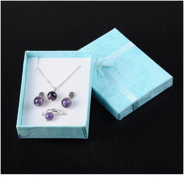 cardboard jewelry set boxes, with bowknot outside and sponge inside, for necklaces and pendants, rectangle, skyblue, 90 qyldxb, Black;white
cardboard jewelry set boxes, with bowknot outside and sponge inside, for necklaces and pendants, rectangle, skyblue, 90 qyldxb, Black;white