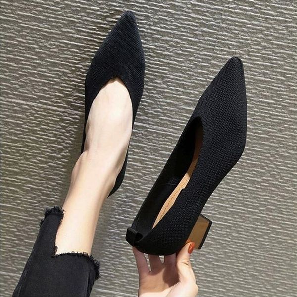 eoeodoit fashion breathable stretchy pumps knit pointy toe med chunky heels slip on v mouth women casual office lady shoes y200326, Black
eoeodoit fashion breathable stretchy pumps knit pointy toe med chunky heels slip on v mouth women casual office lady shoes y200326, Black