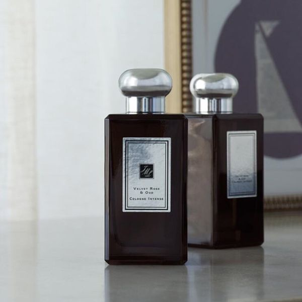 classic style perfume cologne velvet rose & oud 100ml fragrance smell charming spray long lasting deodorant fast delivery ship
classic style perfume cologne velvet rose & oud 100ml fragrance smell charming spray long lasting deodorant fast delivery ship