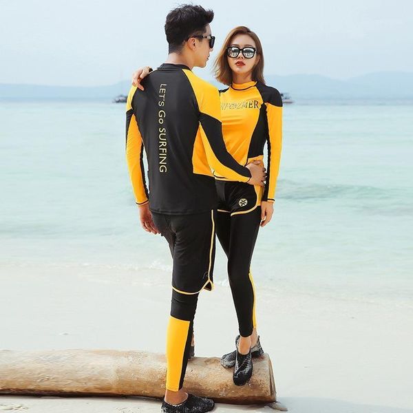 bikinis set 2021 couple sunscreen diving suit long slieeve surfing quick dryi high elasticity solid color bathing swimwear women1
bikinis set 2021 couple sunscreen diving suit long slieeve surfing quick dryi high elasticity solid color bathing swimwear women1