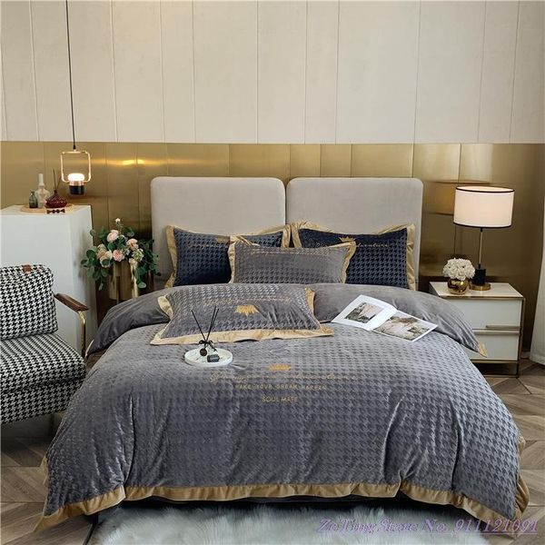 winter plus velvet flannel bedding set double-sided thickened baby velvet bedsheet 1.8mbed warm duvet cover gray pink quiltcover
winter plus velvet flannel bedding set double-sided thickened baby velvet bedsheet 1.8mbed warm duvet cover gray pink quiltcover