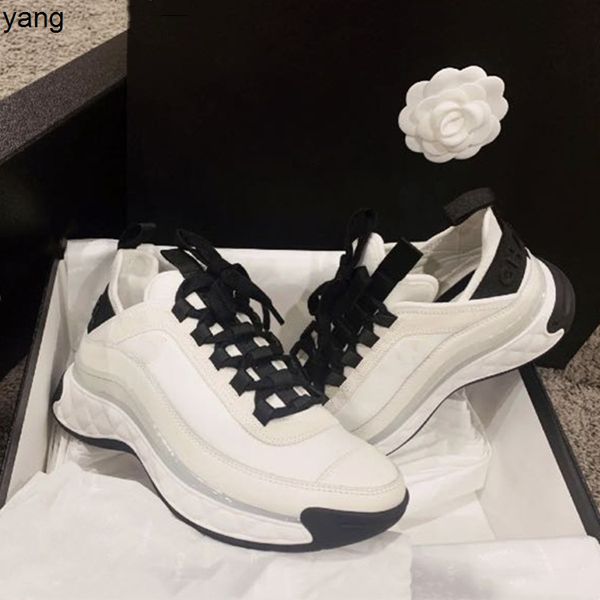 air cushion father new female student small fragrance color matching versatile single leather leisure thick soled sports shoes
air cushion father new female student small fragrance color matching versatile single leather leisure thick soled sports shoes