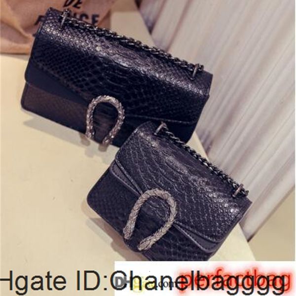 new handbags snake leather embossed fashion women bag chain crossbody brand designer messenger sac a main
new handbags snake leather embossed fashion women bag chain crossbody brand designer messenger sac a main