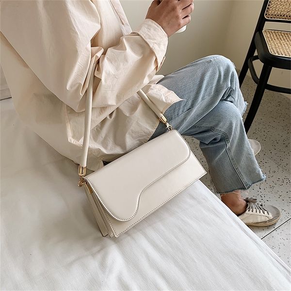 fashion women handbags designer flap shoulder bags luxury pu leather messenger bag simply baguettes shape purses female sac 2020
fashion women handbags designer flap shoulder bags luxury pu leather messenger bag simply baguettes shape purses female sac 2020