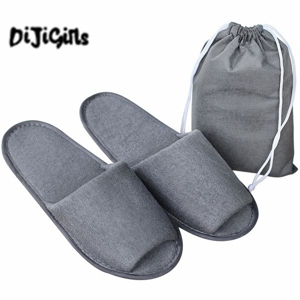 10 pairs\lot men travel business trip l club portable not disposable folding slippers boys home guest slippers with bag t200411, Black
10 pairs\lot men travel business trip l club portable not disposable folding slippers boys home guest slippers with bag t200411, Black