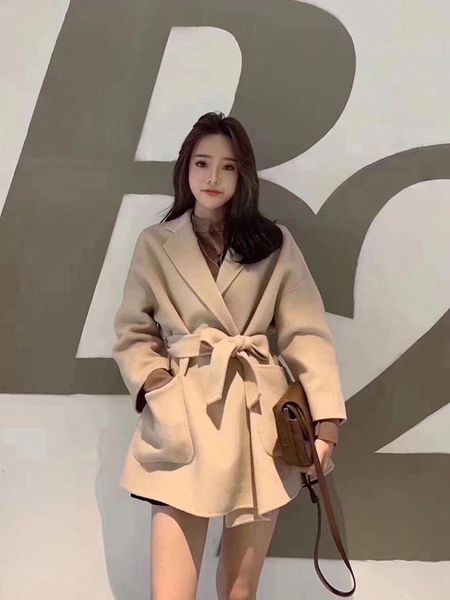 women's wool & blends off-season double-faced cashmere coat small autumn and winter short temperament woolen 2021 windbreaker, Black
women's wool & blends off-season double-faced cashmere coat small autumn and winter short temperament woolen 2021 windbreaker, Black