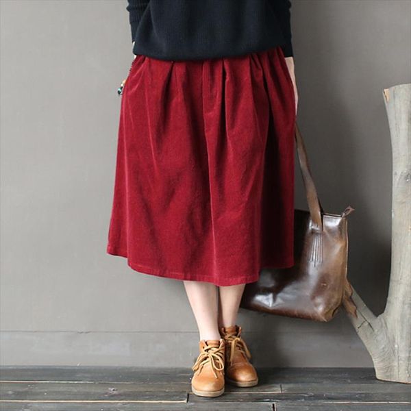 2020 new spring women cotton corduroy skirt vintage elastic waist autumn winter thick warm skirts drop shipping, Black
2020 new spring women cotton corduroy skirt vintage elastic waist autumn winter thick warm skirts drop shipping, Black
