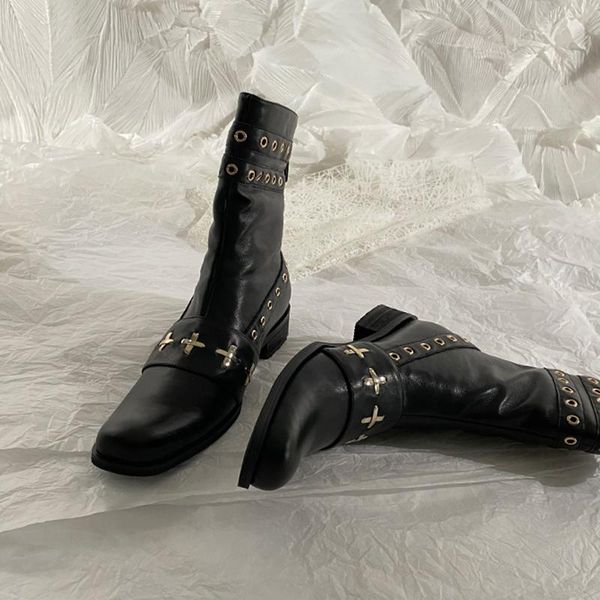 boots 2021square toe square heel rubber sole cowhide short women's metal decoration knight handsome punk style winter, Black
boots 2021square toe square heel rubber sole cowhide short women's metal decoration knight handsome punk style winter, Black