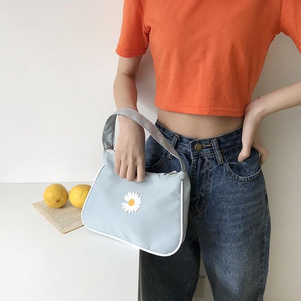 2020 spring women small handbag daisy embroidery tote ladies' vintage underarm bag zipper half moon bags waterproof cloth purse h sqceb
2020 spring women small handbag daisy embroidery tote ladies' vintage underarm bag zipper half moon bags waterproof cloth purse h sqceb